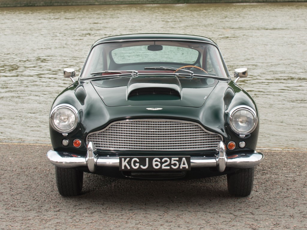 Aston Martin DB4 Series 2